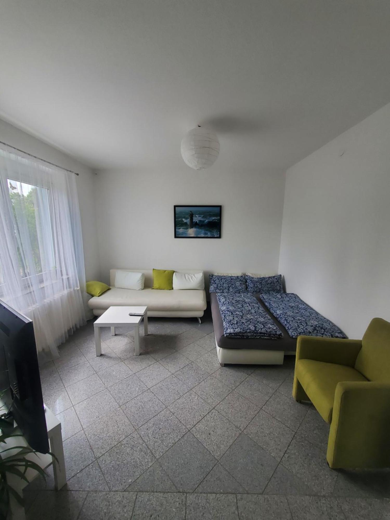 Grosse 3 Zi Wohnung Auf Der Pferde Farm Lahr  Exterior foto