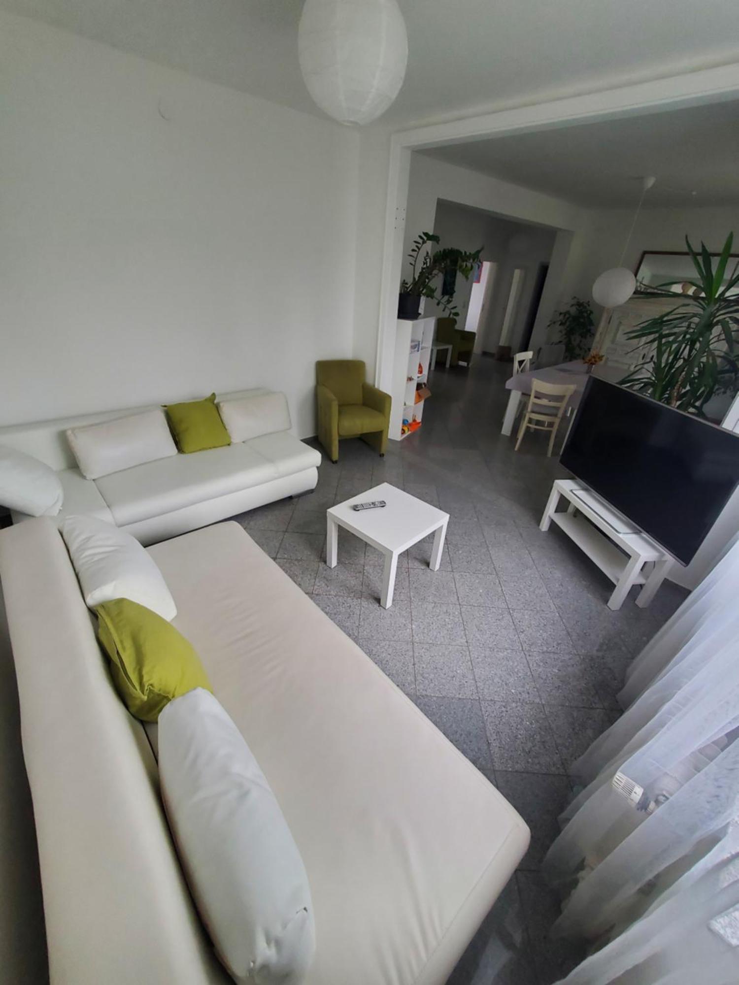 Grosse 3 Zi Wohnung Auf Der Pferde Farm Lahr  Exterior foto